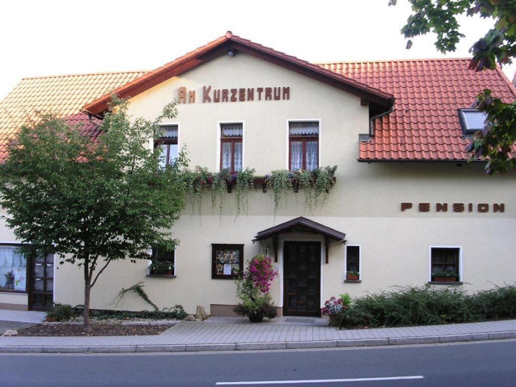Hotel Pension Am Kurzentrum Bad Suderode Zewnętrze zdjęcie